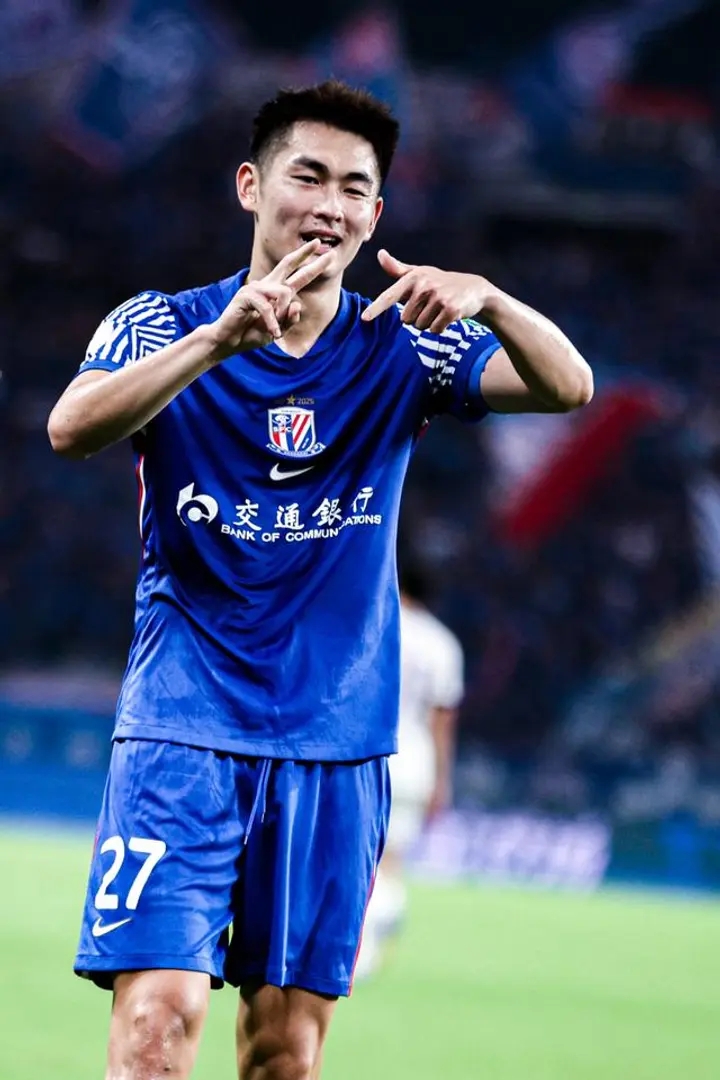 上海申花发布备战花絮,加时末段更衣室发声,德国杯任务艰巨,训练强度明显提升 上海申花发布备战花絮,加时末段更衣室发声,德国杯任务艰巨,训练强度明显提升