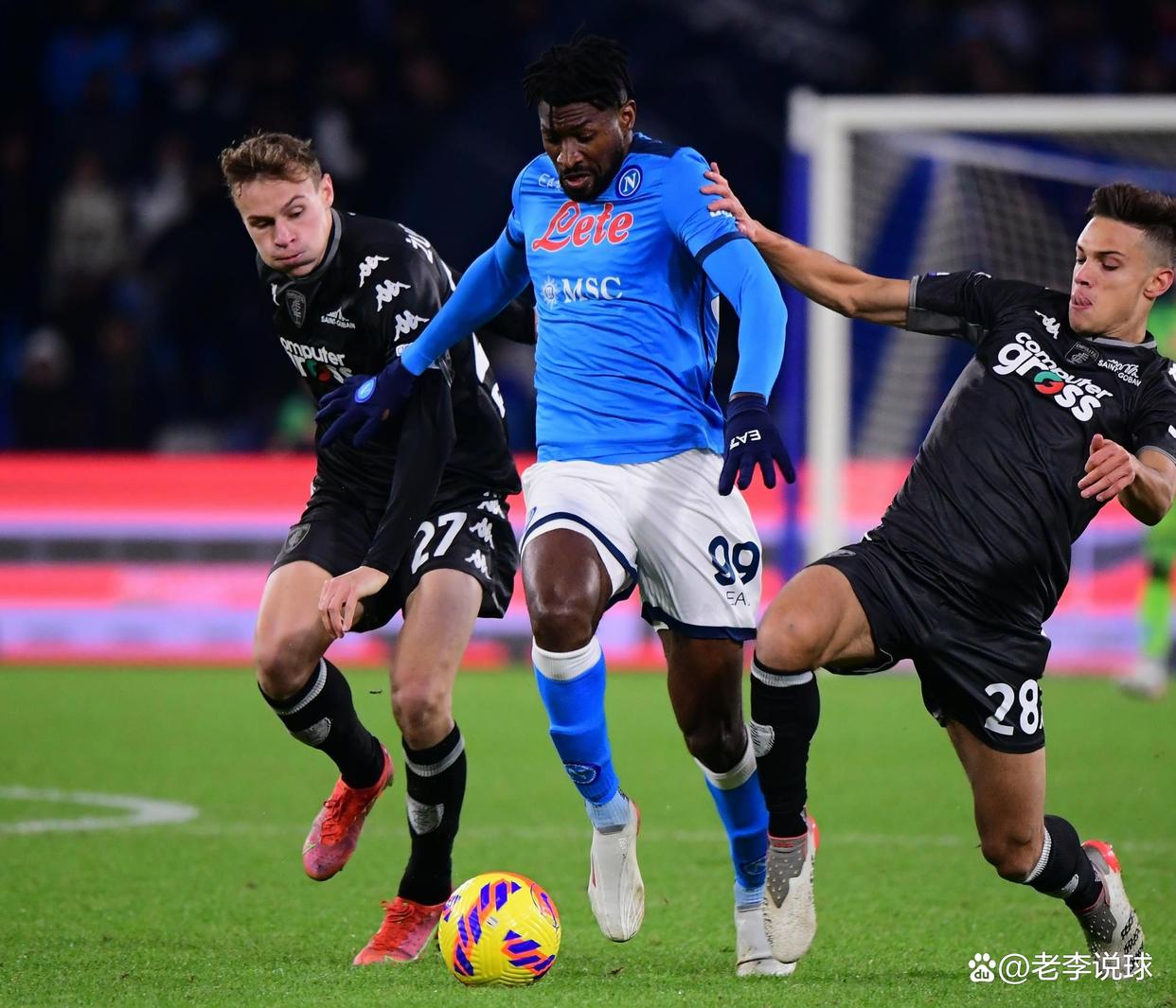 包含赛后突围战来临，武汉三镇围绕意大利杯伤情更新，更衣室稳定，身体对抗强度拉满的词条